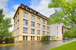 Отель Hotel Alte Klavierfabrik Meißen  Мейсен